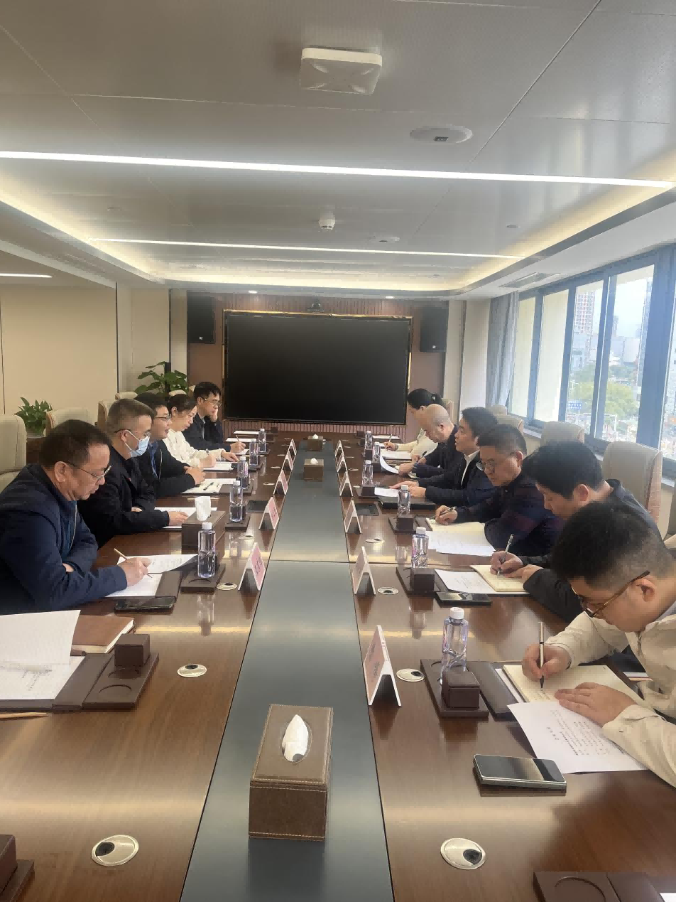 湖南糧油進出口集團黨委委員、紀委書記張彥峰一行調(diào)研考察深圳華實高公司